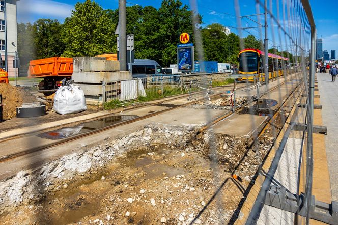 Tramwaj na Rakowieckiej w budowie