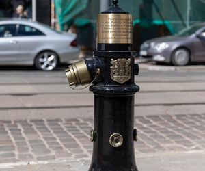 Tablica na hydrancie