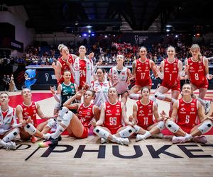 Stysiak i siatkarki
