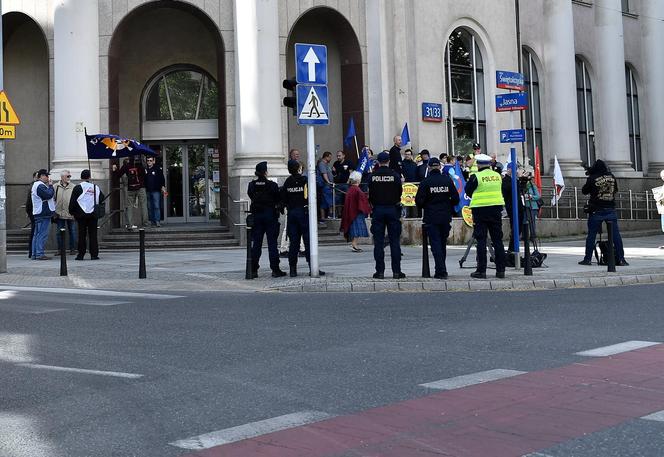 Strajk w Poczcie Polskiej! Pocztowcy chcą zarabiać więcej 