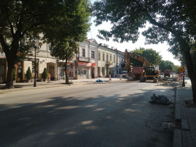 Remont ul. Piłsudskiego w Siedlcach, natrafiono na ciekawe znalezisko