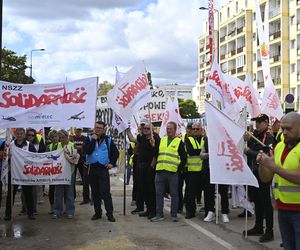 Protest pracowników pod ambasadą Turcji