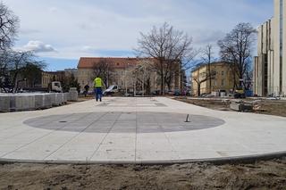 Modernizacja placu Słowiańskiego w Zielonej Górze. Jak przebiegają prace?