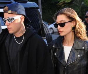 „J*bać Hailey Bieber!” na koncercie Justina. Teorie spiskowe dotyczące małżeństwa rosną w siłę