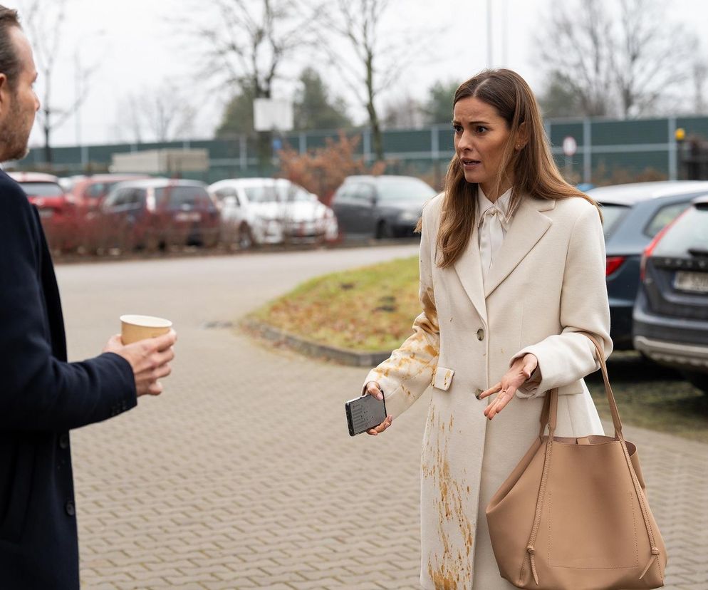 Na dobre i na złe, odcinek 913: Mundek pomoże Falkowiczowi dorwać Sarę! To on załatwi oszustkę - ZDJĘCIA
