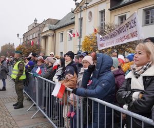 Tak białostoczanie uczcili Narodowe Święto Niepodległości 2024 w Białymstoku [ZDJĘCIA]