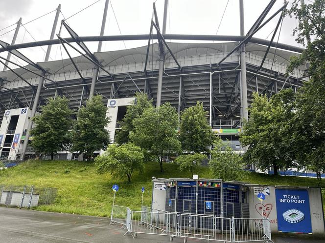 Na tym stadionie Polacy zagrają z Holandią. Jak wygląda obiekt w Hamburgu przed niedzielną bitwą? [ZDJĘCIA]