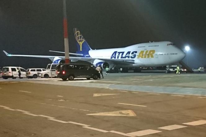 Jumbo Jet z amerykańskimi żołnierzami wylądował na lotnisku w Poznaniu [WIDEO]