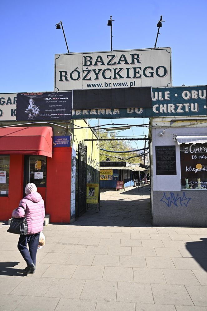 Tajemnicze pożary. Ktoś chce „posprzątać” starą część bazaru Różyckiego na Pradze? Handlarze drżą o swoją przyszłość