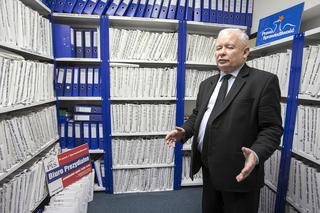 Kaczyński należy do dziwnej subkultury?! Ekspert od wizerunku PRZEŚWIETLIŁ szefa PiS