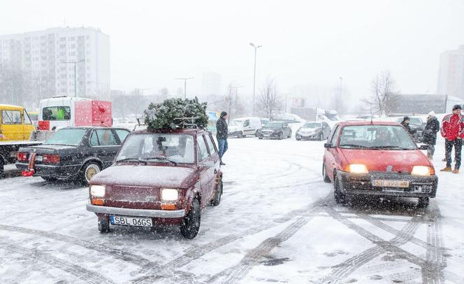 Parada Świątecznych Samochodów w Tychach