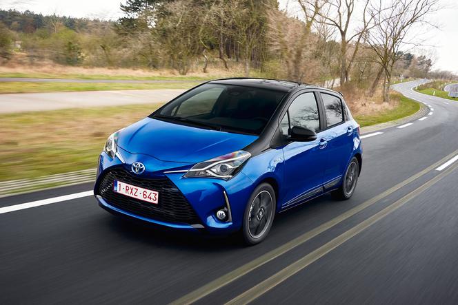 Toyota Yaris Hybrid 2017