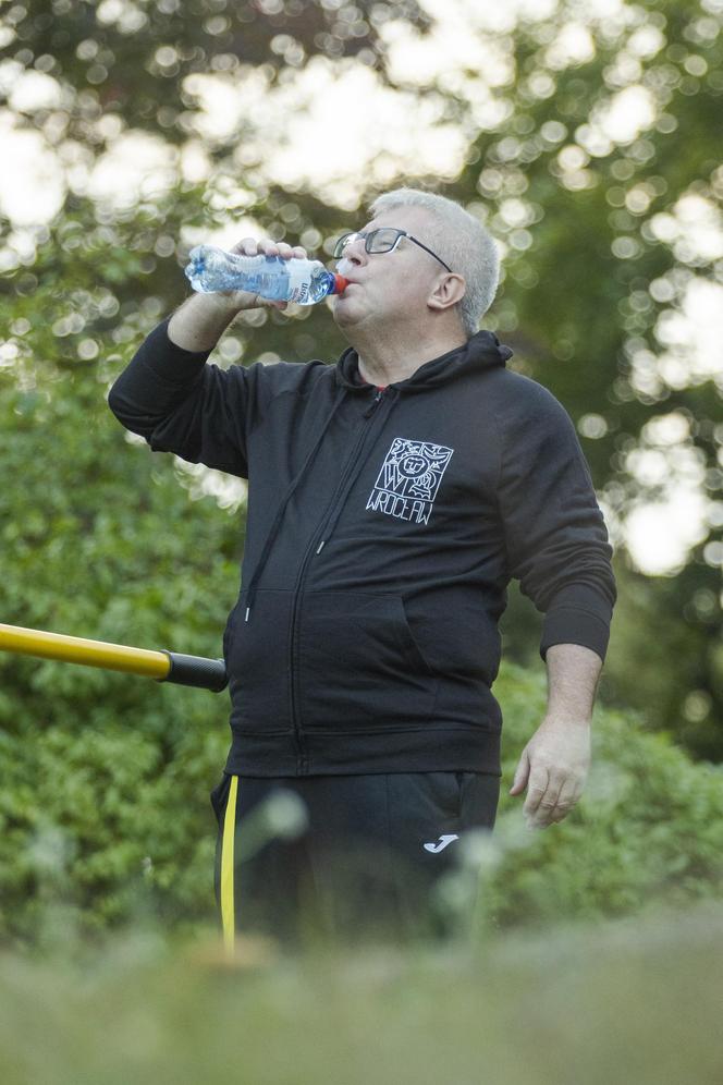 Ryszard Czarnecki. Robi masę na chude lata