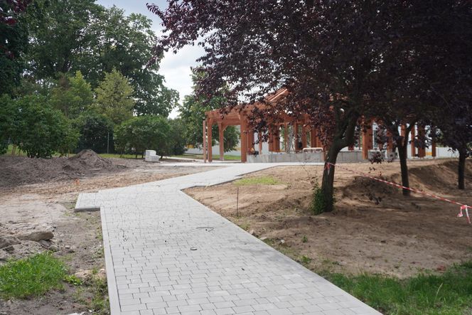 Tężnia solankowa w Parku im. Jadwigi Dziekońskiej