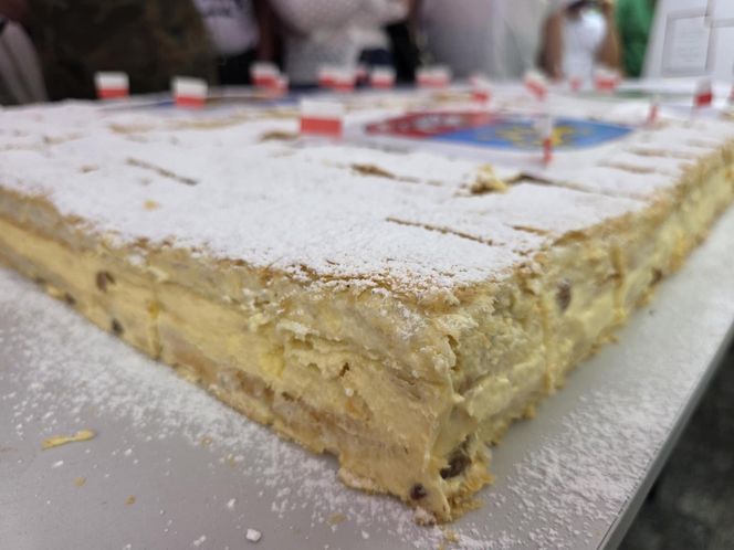 Rzeszów Najdłuższa Kremówka w Polsce