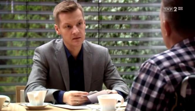 M jak miłość odcinek 1195. Artur Rogowski (Robert Moskwa), Piotrek Zduński (Marcin Mroczek)