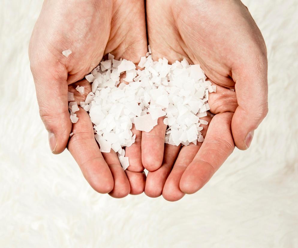 Według ludowych wierzeń, sól ma magiczne właściwości