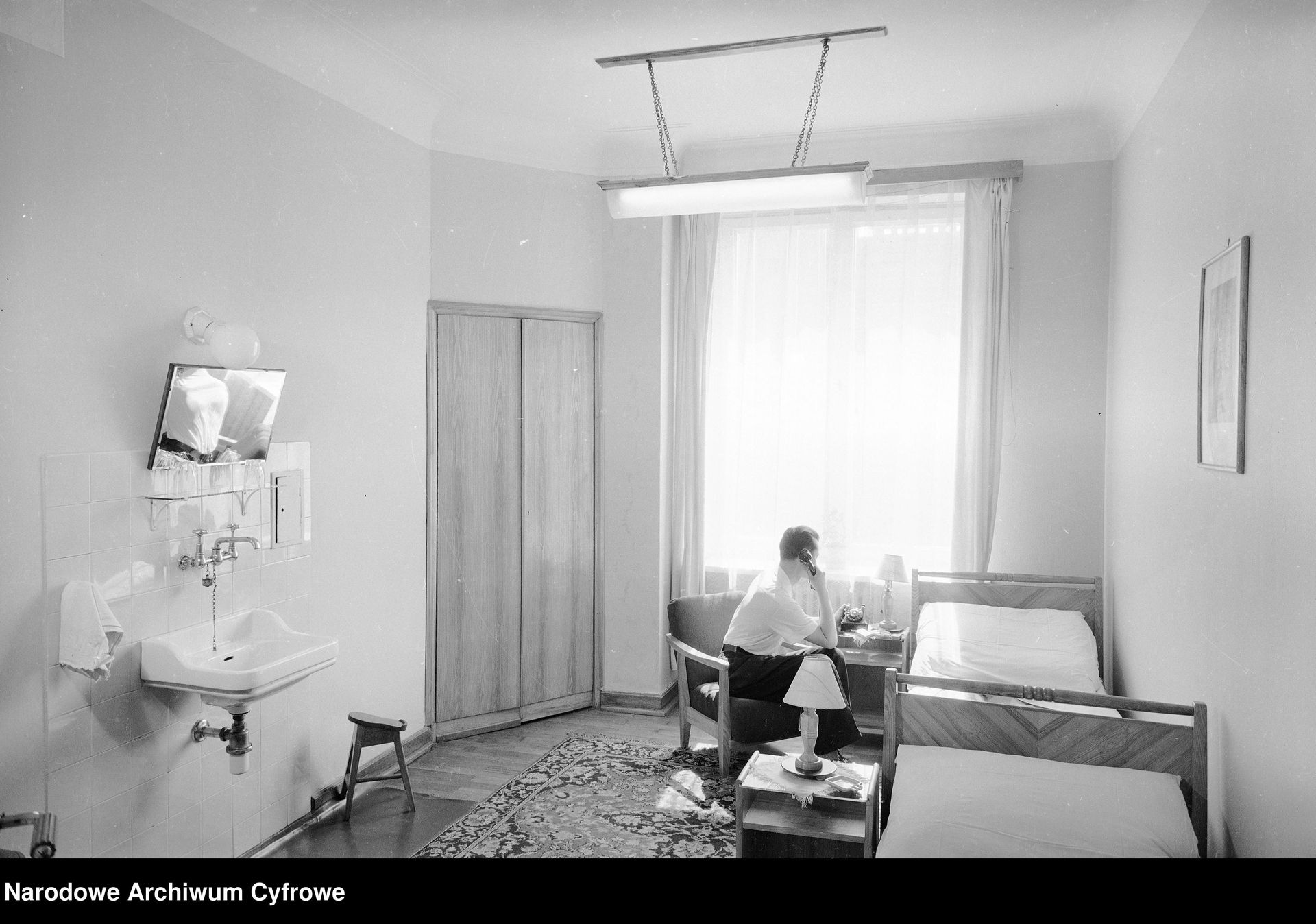 Hotel Warszawa w Prudentialu w latach 50.