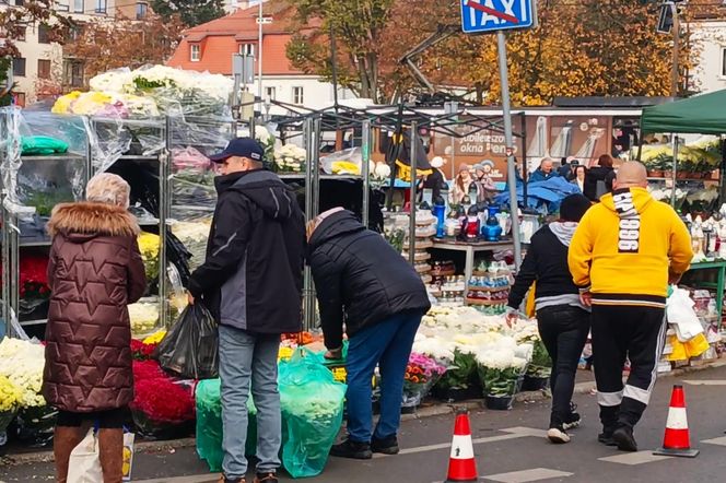 1 listopada na Cmentarzu Centralnym w Szczecinie