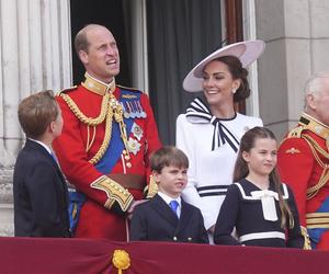 William i Kate w żałobie. Pozują z naręczami pizzy. Co tam się stało?!