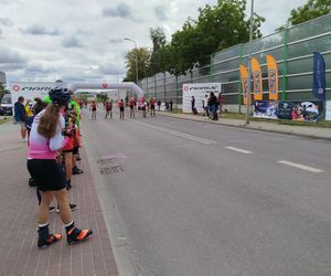 Zawody o Puchar Polski na nartorolkach Marwe Cup 2025 zostały zainaugurowane w Siedlcach