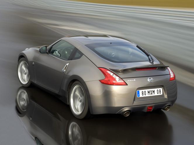Nissan 370Z - 2009-2012