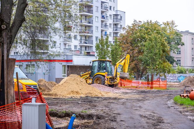 Przebudowa Skweru Gwary Warszawskiej w Warszawie