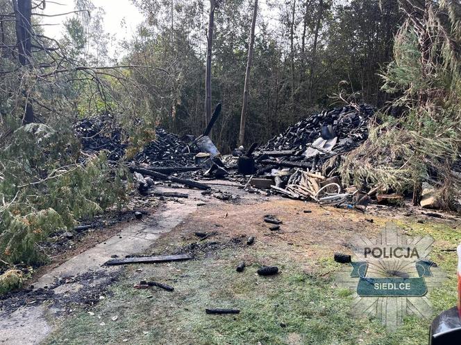 Policja i inne służby przez ok. dwa dni zabezpieczały niewybuchy na posiadłości w Ryczycy, gdzie doszło do wybuchów