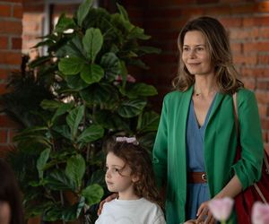 	Na dobre i na złe odc. 953. Kinga Lipska (Magdalena Kumorek), Adela (Weronika Kurek)