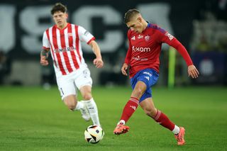 Cracovia - Raków Częstochowa. Pasy uhonorowały Janusza Filipiaka