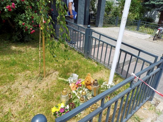  Przyjaciele żegnają Julię