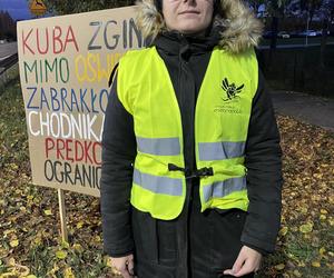 Protest na DK nr 80 po wypadku, w którym zginął 15-letni Kuba. Mieszkańcy zablokowali drogę