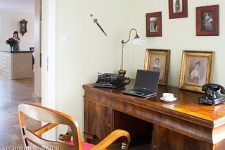 Stylowe biurko do pisania
