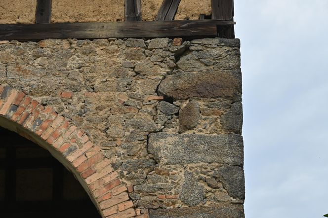 Torhaus - przysłupowy dom bramny z Działoszyna pod Bogatynią