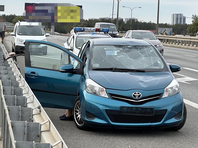 Huknęła toyotą w rowerzystę. Trafił do szpitala