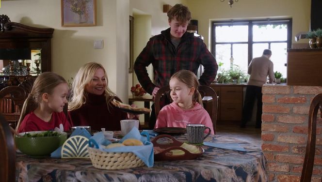  M jak miłość, odcinek 1854: Jagoda i Tadeusz przygarną trójkę dzieci. Kacper nie zostanie sam z siostrami - WIDEO, ZDJĘCIA