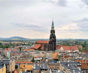 Perła Dolnego Śląska. To barokowe miasto nazywane jest małym Krakowem