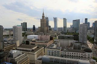 Z tych puzzli powstanie piękny widok na Warszawę. Spróbuj je ułożyć
