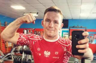 Tadeusz Michalik powalczy o medal! Polak zmiażdżył Amerykanina