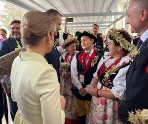 Koło Gospodyń Wiejskich w Puszynie na Dożynkach Prezydenckich w Warszawie