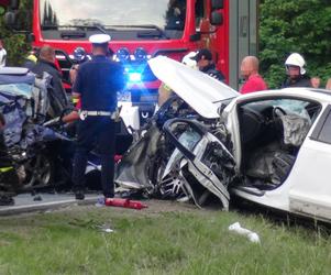 Tragiczny wypadek w Kalinowcu. Auta stanęły w ogniu po czołowym zderzeniu. Jedna osoba nie żyje