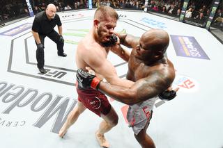 UFC: Bestia poskromiła Marcina Tyburę! [ZDJĘCIE]
