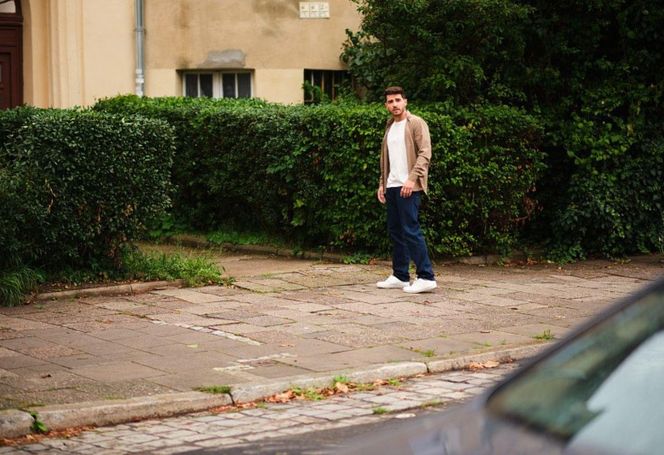 "Pierwsza miłość" streszczenia odcinków 4095-4099. Filip poznaje nazwisko dawcy szpiku dla Angeliki. Jest w szoku