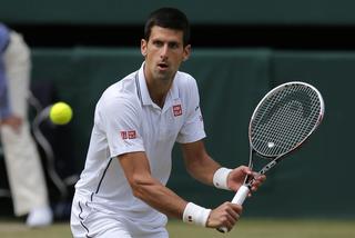 Dziwne nawyki Novaka Djokovica. Najadł się trawy