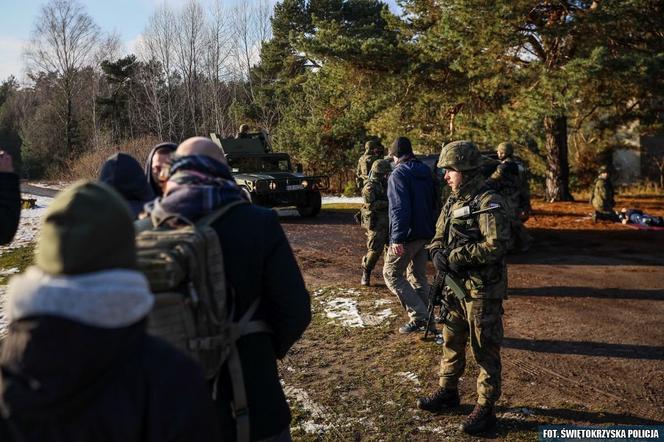 Ćwiczenia służb na kieleckiej Bukówce