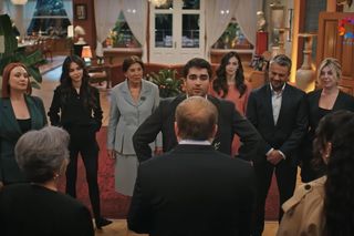 Zaręczyny Ferita i Diyary w serialu Złoty chłopak