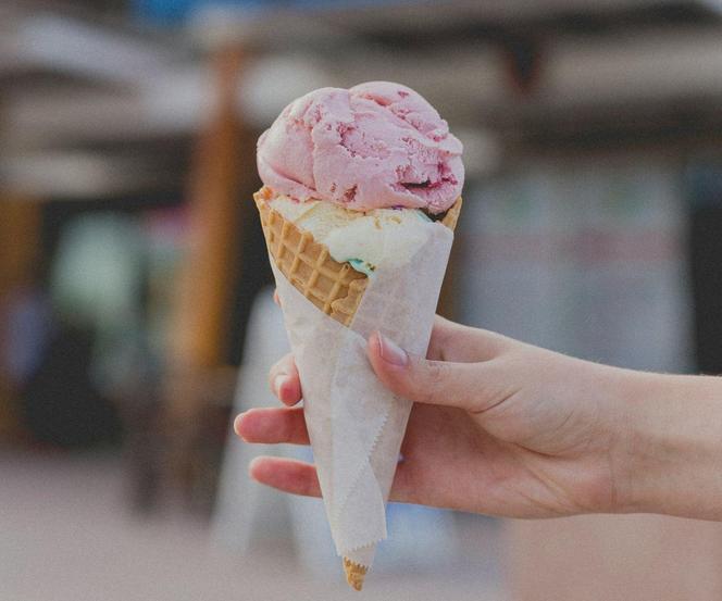 Najlepsze lody na Podlasiu. Tu nie tylko się schłodzisz, ale też posmakujesz nieba [LISTA MIEJSC]