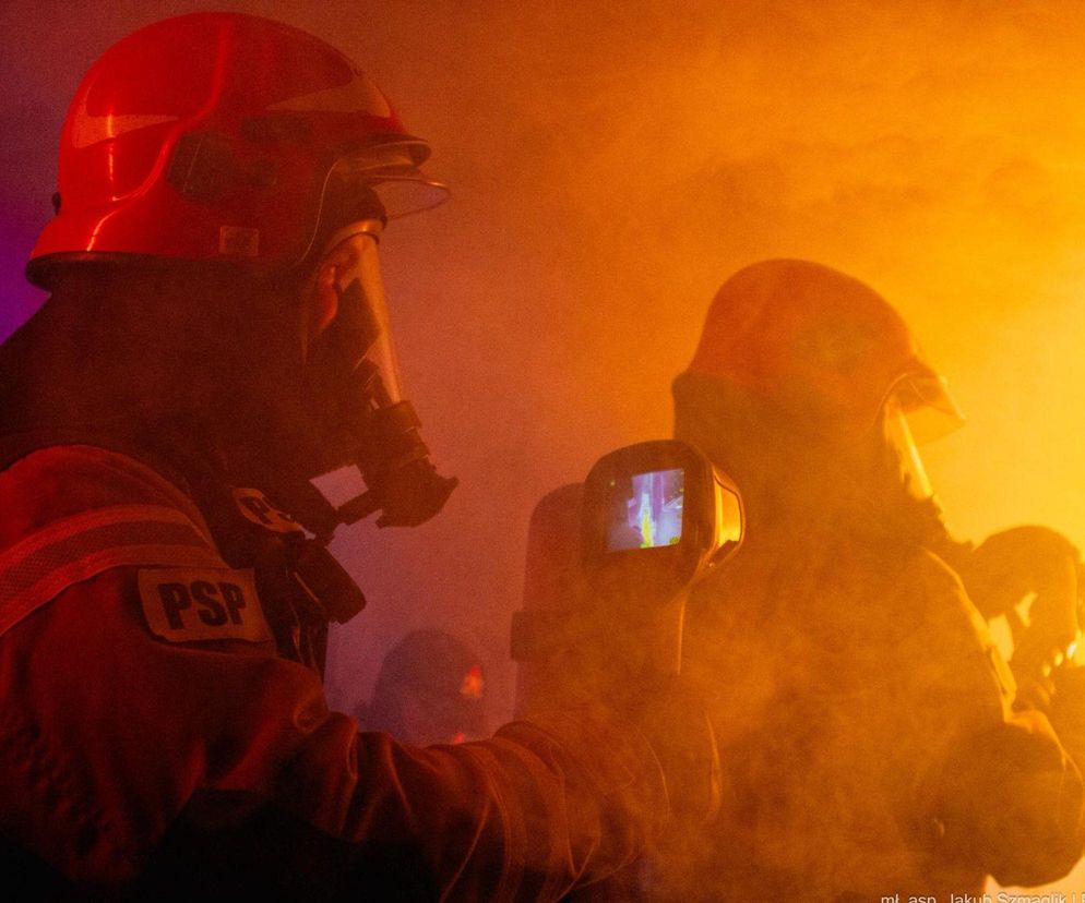 Tragiczny pożar w Olsztynie. Nie żyje kobieta. Strażacy apelują