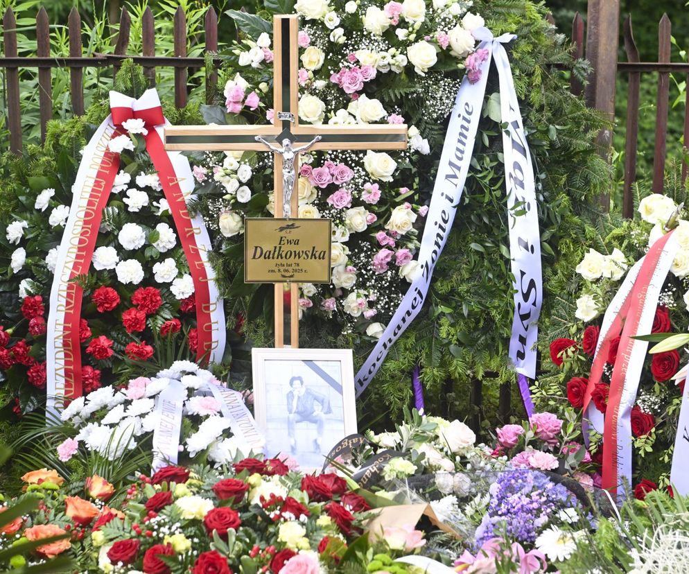 Pogrzeb Ewy Dałkowskiej. Tak pożegnano zmarłą aktorkę [ZDJĘCIA]