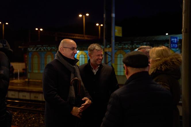 Dodatkowe pociągi ruszyły z Torunia do Czernikowa